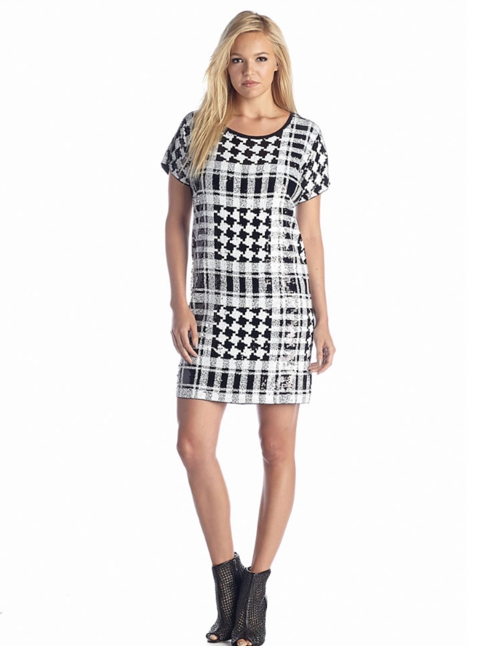 MICHAEL Michael Kors Black and White Graphic Shift Dress